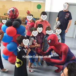 superheroe para fiesta infantil-aniversario en Palau de Plegamans
